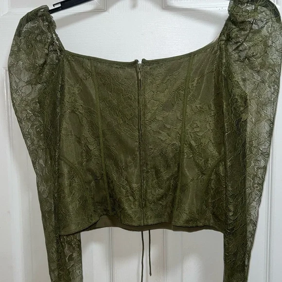 Chelsea & Violet Forest Green Lace Blouse - Picture 2 of 4